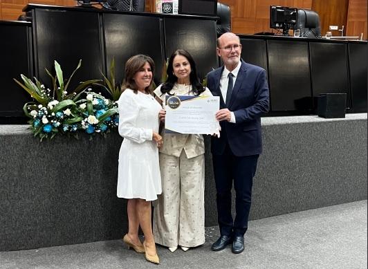 CAPSi e CAPS de Sinop recebem destaque na Assembleia Legislativa de MT por promoção à saúde ment