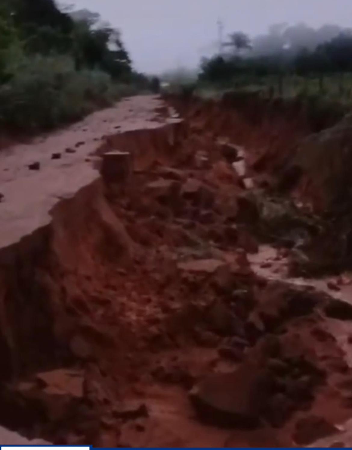 Forte chuva provoca danos em estrada entre Marcelândia e comunidade Santa Rita