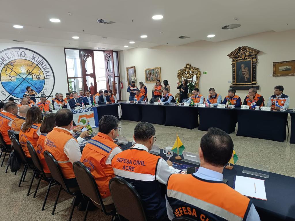 Mato Grosso discute fortalecimento do sistema de defesa civil em encontro nacional