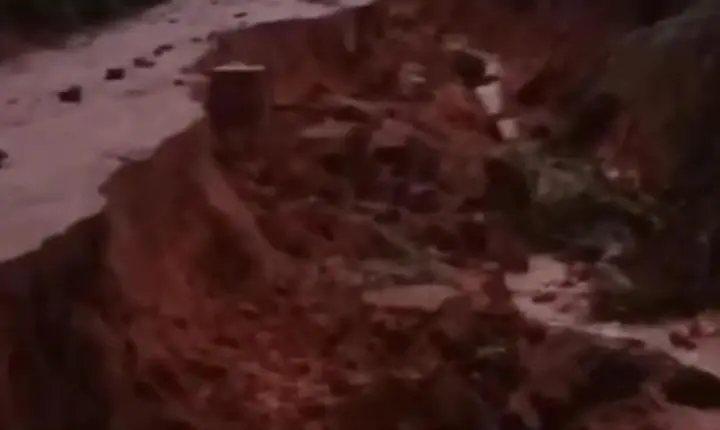 Forte chuva provoca danos em estrada entre Marcelândia e comunidade Santa Rita